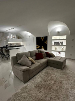 Dolce Vita Luxury